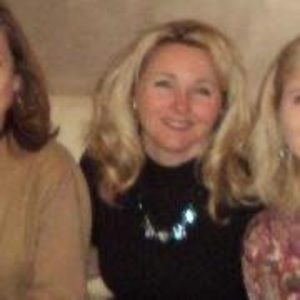 Meet your Posher, Yvette